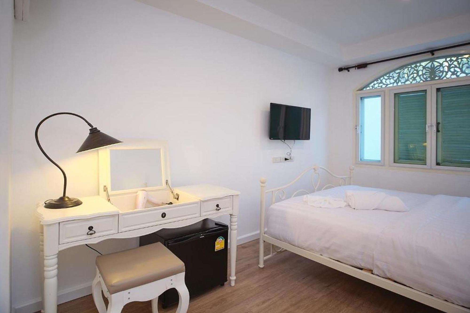 Nidhra Lanna Hotel Csiangmaj Kültér fotó