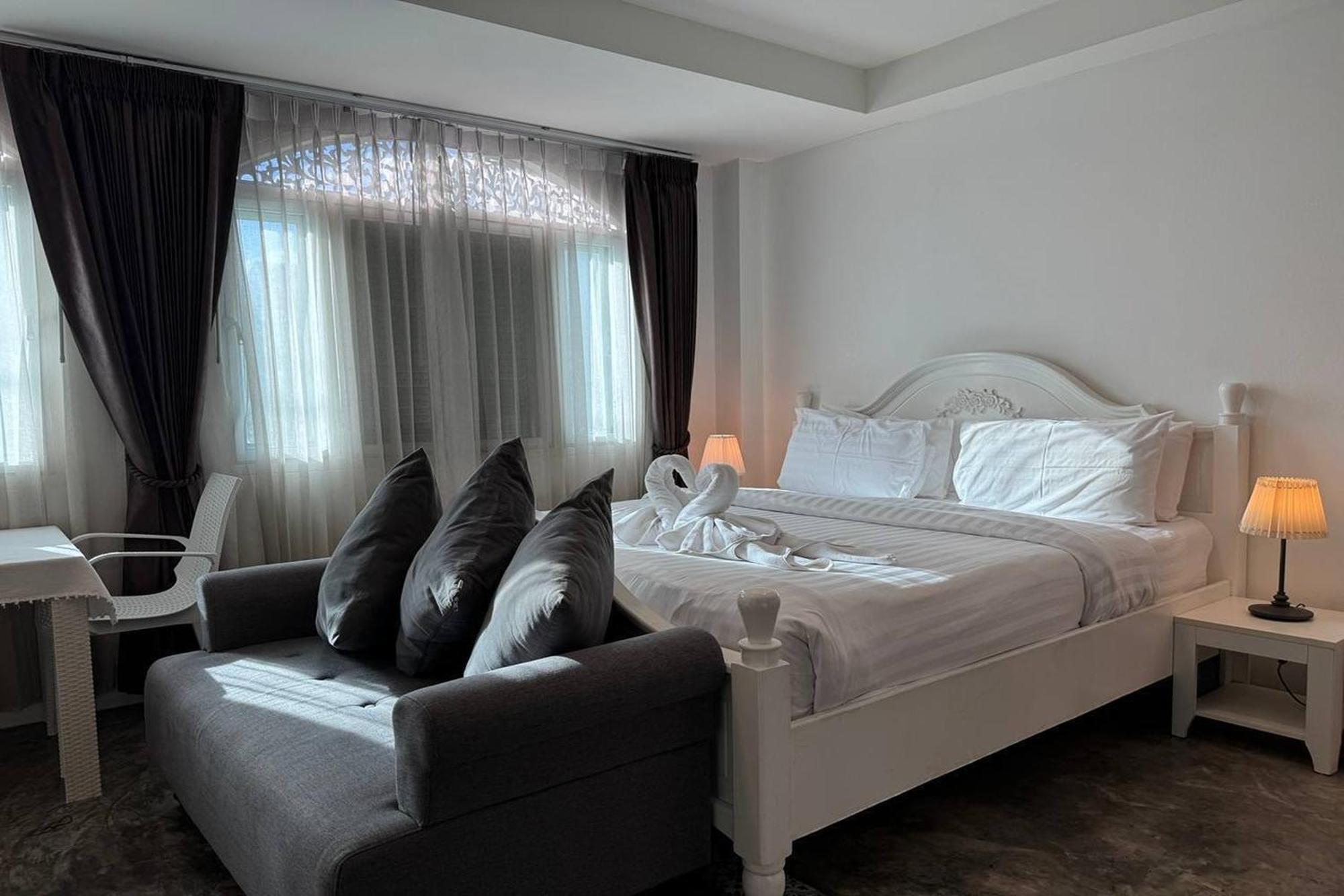 Nidhra Lanna Hotel Csiangmaj Kültér fotó
