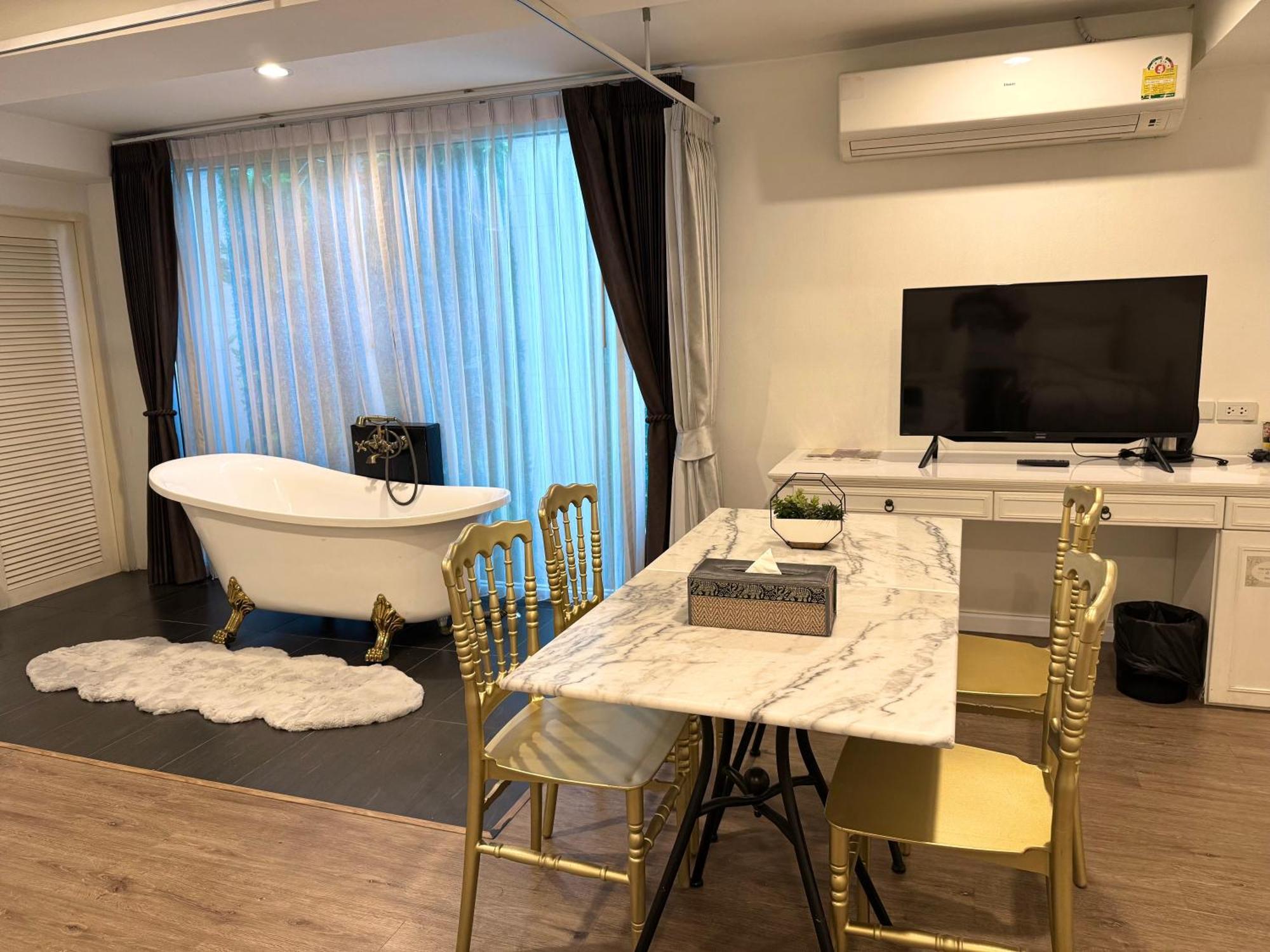 Nidhra Lanna Hotel Csiangmaj Kültér fotó