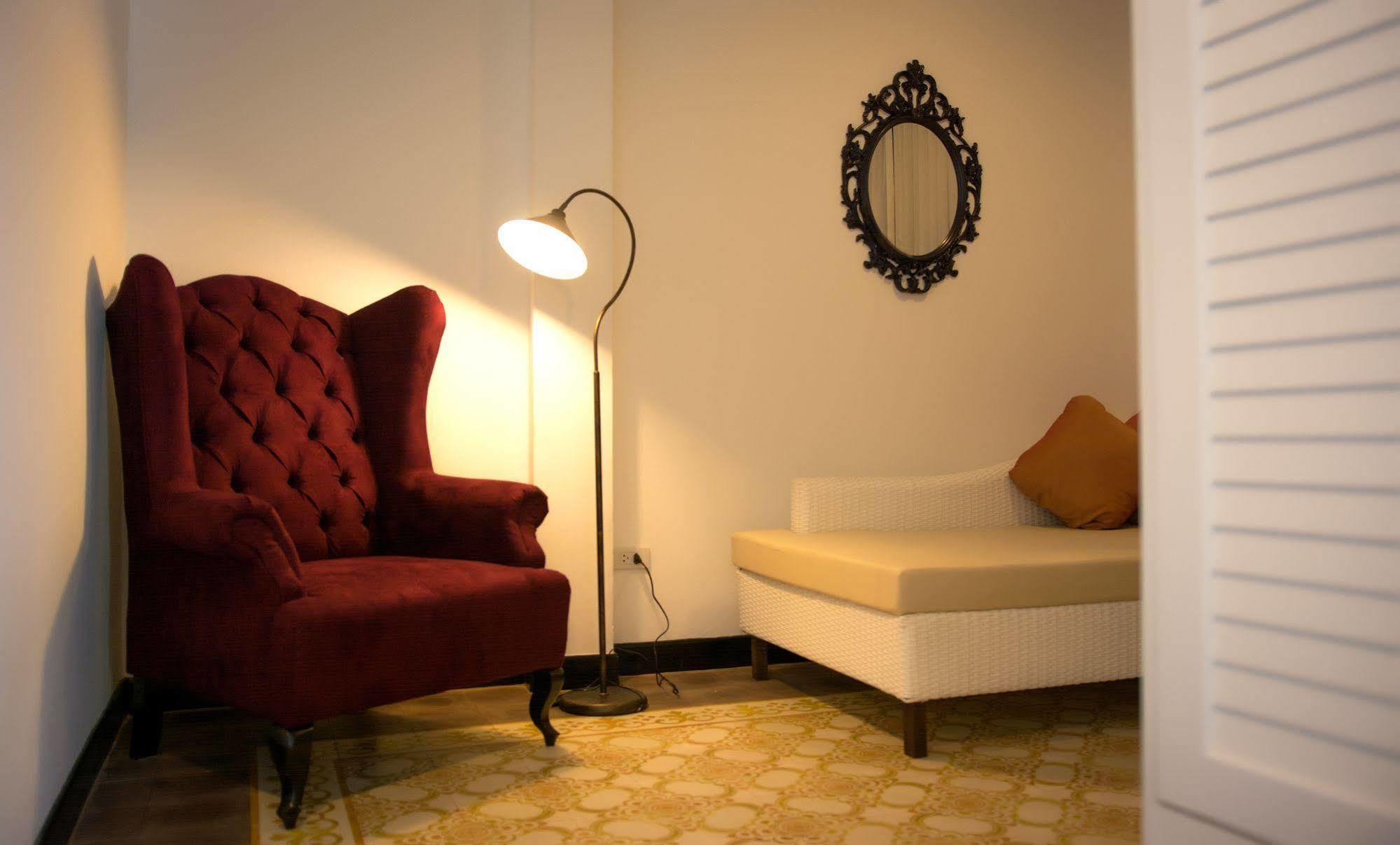 Nidhra Lanna Hotel Csiangmaj Kültér fotó